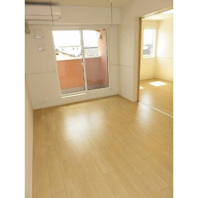 モンフレール沖代 202【管理NO：1-024989301-02020】 ★家具家電は申し込み後に搬入します★の物件写真2