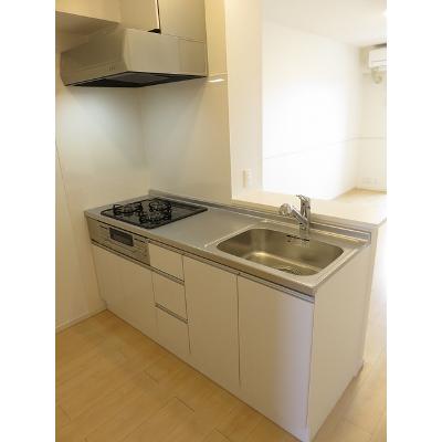 モンフレール沖代 202【管理NO：1-024989301-02020】 ★家具家電は申し込み後に搬入します★の物件写真3