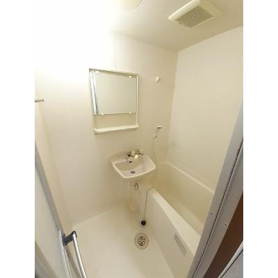 エスポワールさとう 203【管理NO：1-007799401-02030】 ★家具家電は申し込み後に搬入します★ ★2026年09月上旬入居可能★の物件写真4