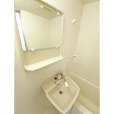 エスポワールさとう 203【管理NO：1-007799401-02030】 ★家具家電は申し込み後に搬入します★ ★2026年09月上旬入居可能★の物件写真6
