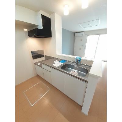 サンガーデンＥ 102【管理NO：1-020184001-01020】 ★家具家電は申し込み後に搬入します★ ★2026年09月中旬入居可能★の物件写真3