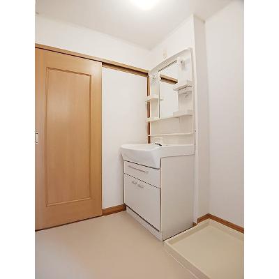コゥジィーコートＢ 205【管理NO：1-014440202-02040】 ★家具家電は申し込み後に搬入します★の物件写真6