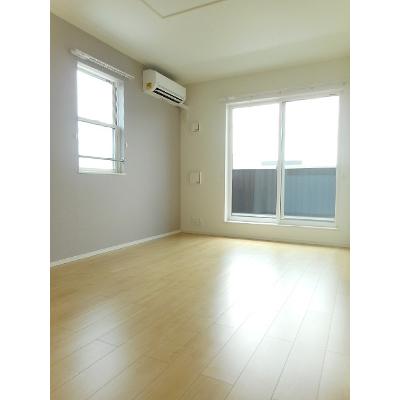 フロスティ　Ⅱ　Ｂ 201【管理NO：1-023128002-02010】 ★家具家電は申し込み後に搬入します★の物件写真2