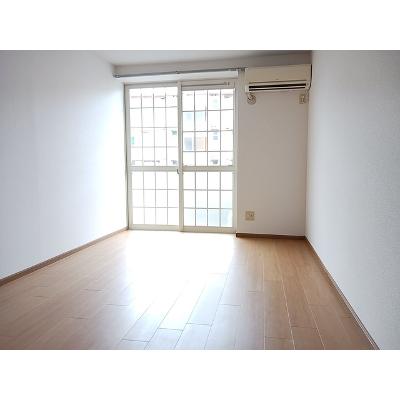 プラネッツあおき　１ 102【管理NO：1-007617301-01020】 ★家具家電は申し込み後に搬入します★の物件写真2