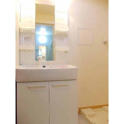 apartment 秋田県大館市字観音堂３３３番地 

↓地図はこちらから