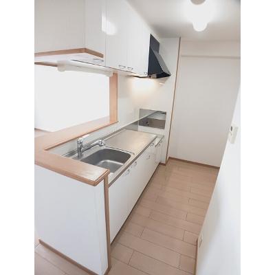 プレッサ泉中央 504【管理NO：1-014386401-05040】 ★家具家電は申し込み後に搬入します★ ★2026年11月下旬入居可能★の物件写真3