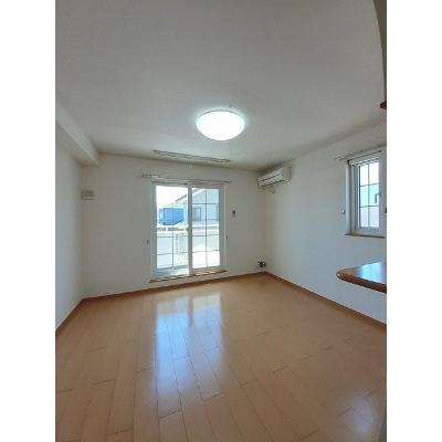 セレーノⅢ 203【管理NO：1-014718403-02030】 ★家具家電は申し込み後に搬入します★ ★2026年09月上旬入居可能★の物件写真2