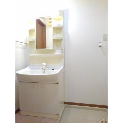 フォンティーヌ 201【管理NO：1-010708401-02010】 ★家具家電は申し込み後に搬入します★ ★2026年10月中旬入居可能★の物件写真6
