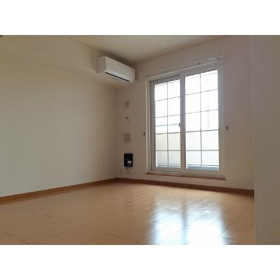 ブルック石川 202【管理NO：1-014688701-02020】 ★家具家電は申し込み後に搬入します 2026年09月上旬入居可能の物件写真2
