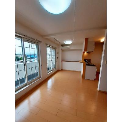 フィオーレ 204【管理NO：1-015672001-02040】 ★家具家電は申し込み後に搬入します★ ★2026年09月中旬入居可能★の物件写真2