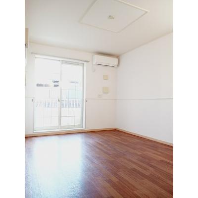 フェリークス 204【管理NO：1-015787001-02040】 ★家具家電は申し込み後に搬入します 2026年08月上旬入居可能の物件写真2