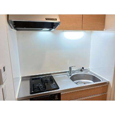 リッシュ・リヴィエール 101【管理NO：1-024913501-01010】 ★家具家電は申し込み後に搬入します★の物件写真3