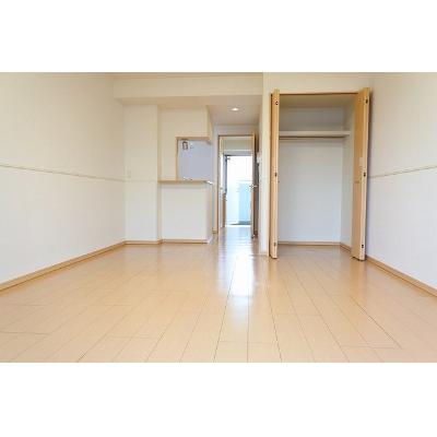 ベルナティオ 102【管理NO：1-015773701-01010】 ★家具家電は申し込み後に搬入します★の物件写真2