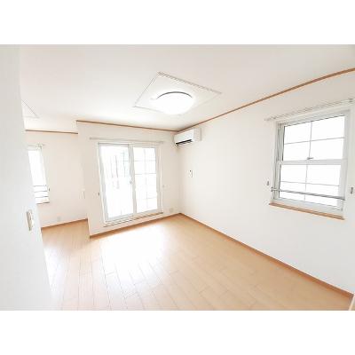 ベル・メゾン 201【管理NO：1-013294301-02010】 ★家具家電は申し込み後に搬入します★ ★2026年09月中旬入居可能★の物件写真2