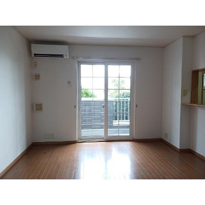 apartment 埼玉県三郷市泉１丁目２５－５ 

↓地図はこちらから