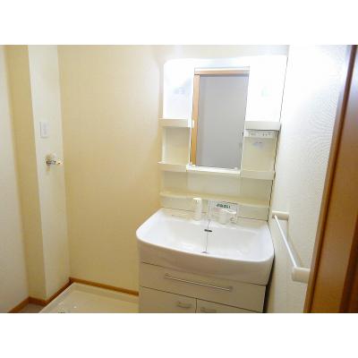 サンリットスクエアー 101【管理NO：1-014160401-01010】 ★家具家電は申し込み後に搬入します★ ★2026年09月上旬入居可能★の物件写真6