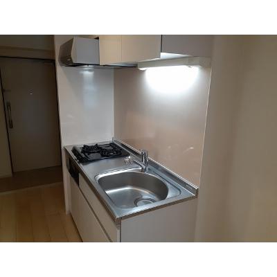 スカイブルーレジデンス横浜 802【管理NO：1-019611301-08020】 ★家具家電は申し込み後に搬入します★ ★2026年09月上旬入居可能★の物件写真3