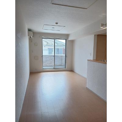 パラティーノ 102【管理NO：1-018773301-01020】 ★家具家電は申し込み後に搬入します★の物件写真2