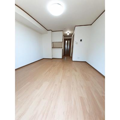 エトワール保美 103【管理NO：1-011531401-01030】 ★家具家電は申し込み後に搬入します 2026年09月中旬入居可能の物件写真2