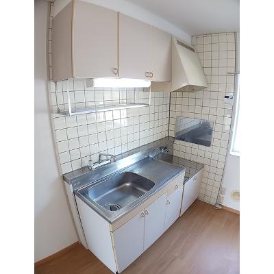 プラドールＡ２ 101【管理NO：1-005102801-01010】 ★家具家電は申し込み後に搬入します★の物件写真3