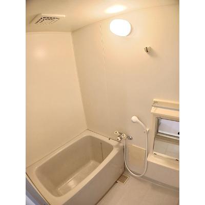 プラドールＡ２ 101【管理NO：1-005102801-01010】 ★家具家電は申し込み後に搬入します★の物件写真4