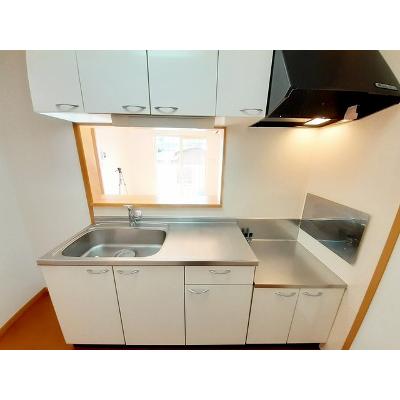 マロン 103【管理NO：1-014011801-01030】 ★家具家電は申し込み後に搬入します 2026年09月上旬入居可能の物件写真3