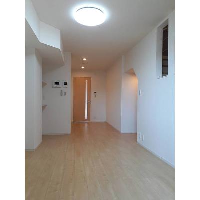 ラ・カーサ　ラルーチェ高浜 105【管理NO：1-024777902-01040】 ★家具家電は申し込み後に搬入します★ ★2026年08月下旬入居可能★の物件写真2