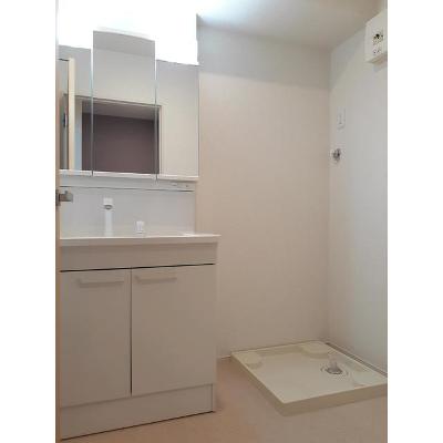 ラ・カーサ　ラルーチェ高浜 105【管理NO：1-024777902-01040】 ★家具家電は申し込み後に搬入します★ ★2026年08月下旬入居可能★の物件写真6