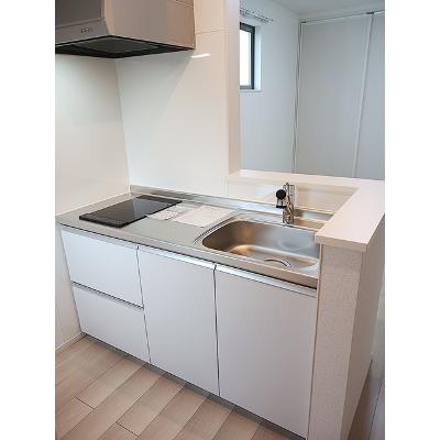 ヒカルサ四日市西浜田 305【管理NO：1-028552701-03040】 ★家具家電は申し込み後に搬入します★の物件写真3