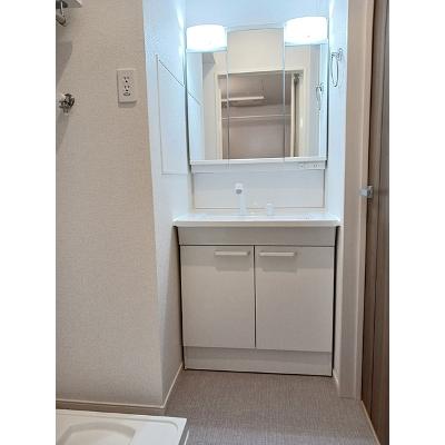 ヒカルサ四日市西浜田 305【管理NO：1-028552701-03040】 ★家具家電は申し込み後に搬入します★の物件写真6