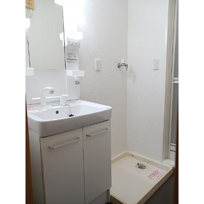 ルクソール新正Ⅱ 107【管理NO：1-013931201-01060】 ★家具家電は申し込み後に搬入します★の物件写真6