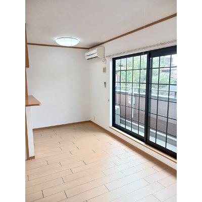 シティーブリーズ 201【管理NO：1-013343601-02010】 ★家具家電は申し込み後に搬入します★ ★2026年08月下旬入居可能★の物件写真2
