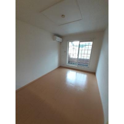 ベル・ヴィオラ 201【管理NO：1-015527601-02010】 ★家具家電は申し込み後に搬入します★の物件写真2