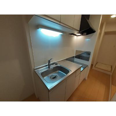 エアリー 201【管理NO：1-018007701-02010】 ★家具家電は申し込み後に搬入します★ ★2026年09月中旬入居可能★の物件写真3