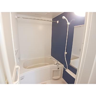 モントレゾール 101【管理NO：1-019882301-01010】 ★家具家電は申し込み後に搬入します★の物件写真4