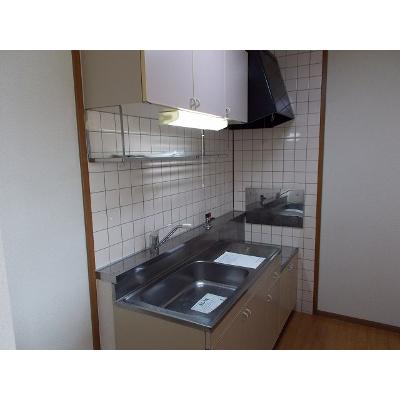 ヴィラアンソレイエ 201【管理NO：1-007509501-02010】 ★家具家電は申し込み後に搬入します★ ★2026年09月中旬入居可能★の物件写真3