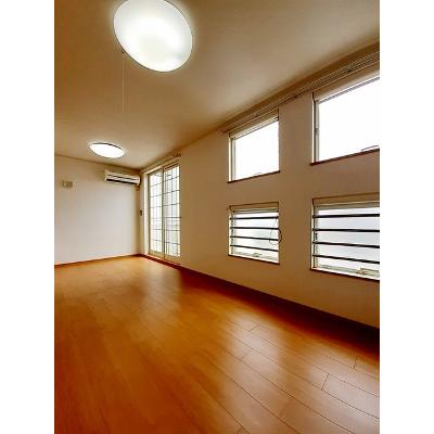 マーガレット 203【管理NO：1-013930001-02030】 ★家具家電は申し込み後に搬入します★ ★2026年09月上旬入居可能★の物件写真2
