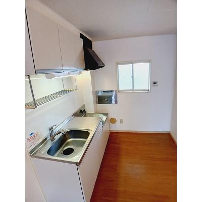 シーサイドハイツ 203【管理NO：1-004480201-02030】 ★家具家電は申し込み後に搬入します★の物件写真3