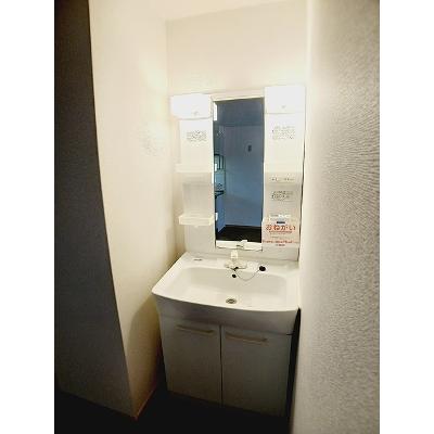 シーサイドハイツ 203【管理NO：1-004480201-02030】 ★家具家電は申し込み後に搬入します★の物件写真6