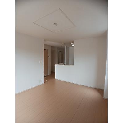 サウスエイト 102【管理NO：1-019917201-01020】 ★家具家電は申し込み後に搬入します★の物件写真2