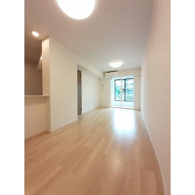 サンフォレストハルレイ 102【管理NO：1-027259701-01020】 ★家具家電は申し込み後に搬入します★の物件写真2