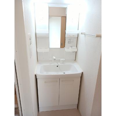 リバーサイド２ 101【管理NO：1-019441701-01010】 ★家具家電は申し込み後に搬入します★の物件写真6