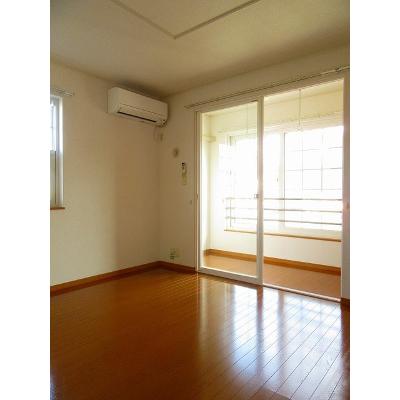 アルブルボア 103【管理NO：1-014556101-01030】 ★家具家電は申し込み後に搬入します★ ★2026年08月中旬入居可能★の物件写真2
