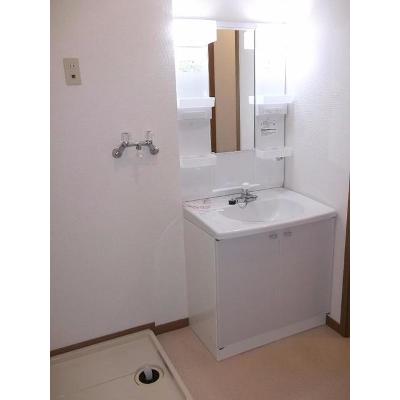 プレフォーリスト 101【管理NO：1-010343701-01010】 ★家具家電は申し込み後に搬入します★の物件写真6