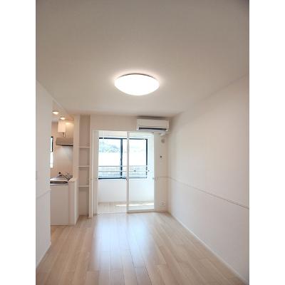 ガーデン 202【管理NO：1-028489401-02020】 ★家具家電は申し込み後に搬入します★の物件写真2