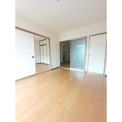 コーポ新町 102【管理NO：1-006471001-01020】 ★家具家電は申し込み後に搬入します★ ★2026年09月中旬入居可能★の物件写真2