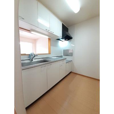 リヴァーサイド意宇Ⅴ 201【管理NO：1-014948901-02010】 ★家具家電は申し込み後に搬入します★の物件写真3