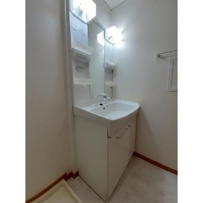 リヴァーサイド意宇Ⅴ 201【管理NO：1-014948901-02010】 ★家具家電は申し込み後に搬入します★の物件写真6