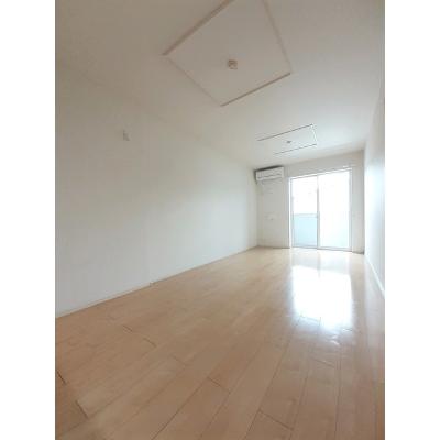 ナチュラルプラス 204【管理NO：1-021649301-02040】 ★家具家電は申し込み後に搬入します 2026年09月上旬入居可能の物件写真2