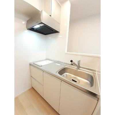ルーエ 202【管理NO：1-027014301-02020】 ★家具家電は申し込み後に搬入します★ ★2026年09月上旬入居可能★の物件写真3